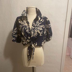 Zara Women's Blue and Cream Floral Tie Shirt Large